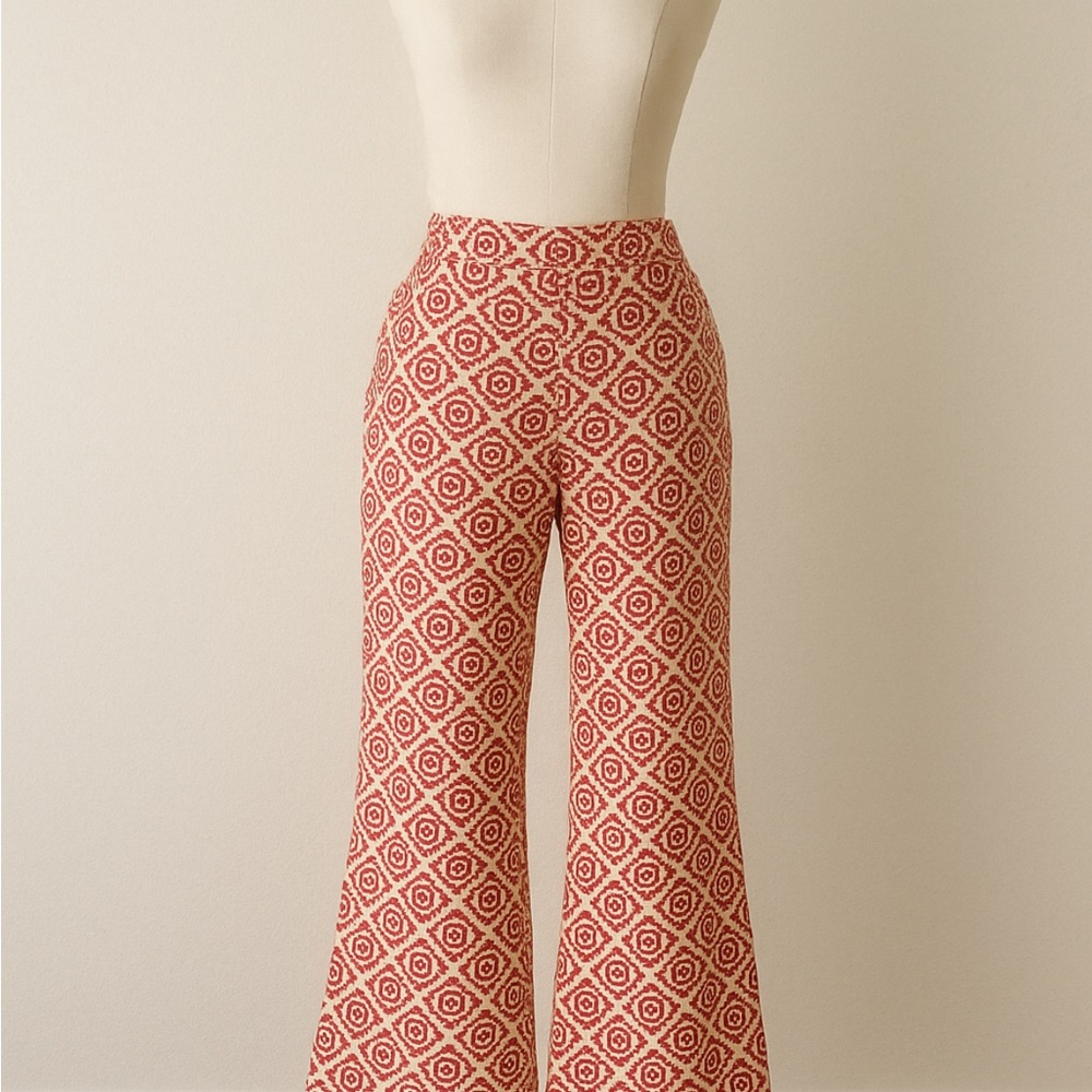 Zara Geometric Red and Cream Chinos